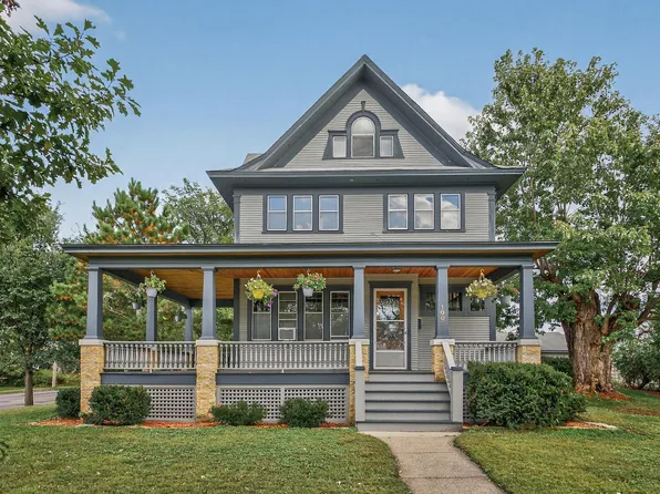 1005 Como Blvd E, Saint Paul, MN 55103