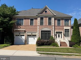 8421 Falcone Pointe Way, Vienna, VA 22182