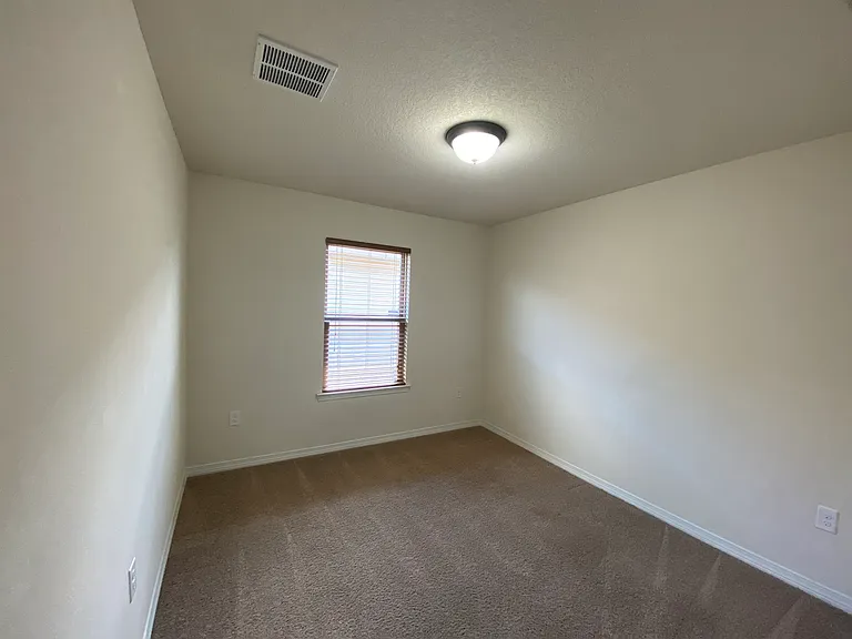 8466 Island Dr — Photo 24