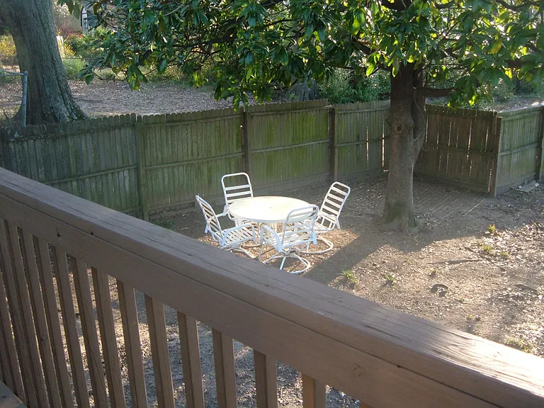 301 Amy Dr NE — Photo 11