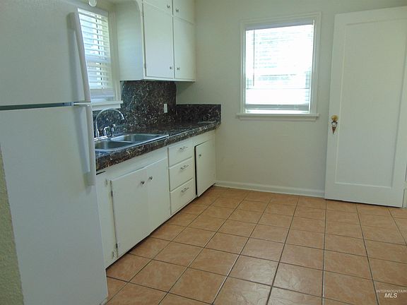 5th image of 90 NW 5th St