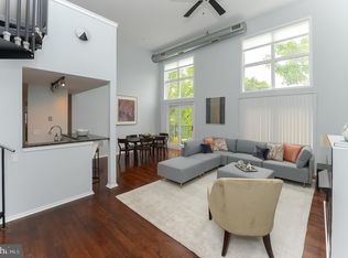 182 Gay St APT 806, Philadelphia, PA