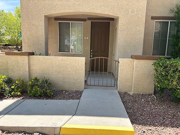 2nd image of 3840 Belle Glade St Unit 101
