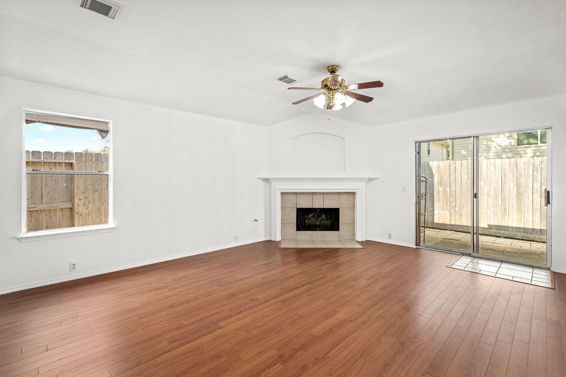 next background image