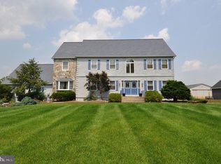 1728 Hedding Rd, Columbus, NJ 08022