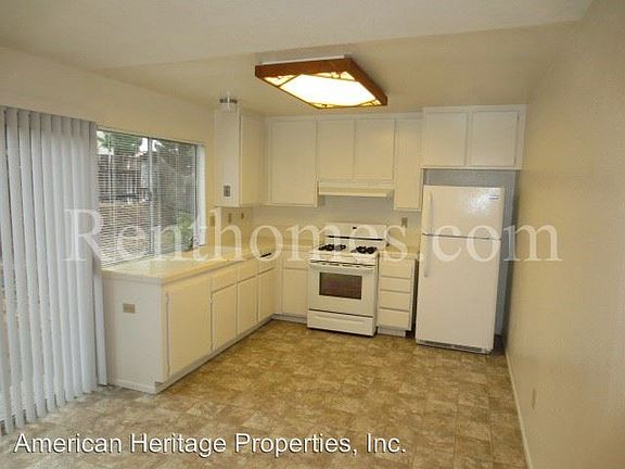 2nd image of 10818 Eberly Ct