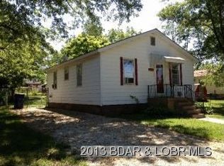 1306 S Grand Ave, Eldon, MO 65026
