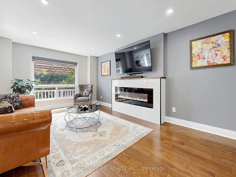 48 Ballard Cres — Photo 19