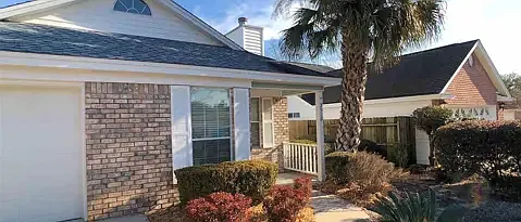 3510 Silvertree Ln — Photo 2