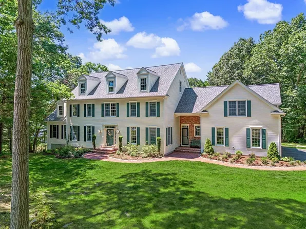 31 Tammer Ln, Hopkinton, MA 01748