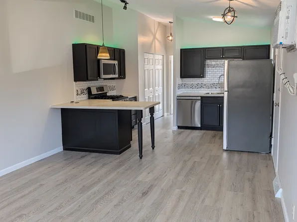 1638 Seth Roberts Dr #A, Akron, OH 44306