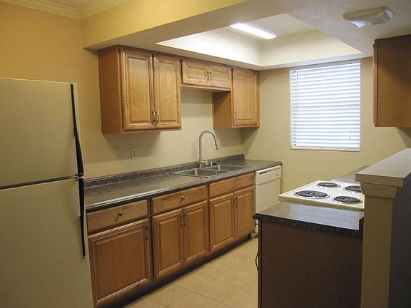 4th image of 7914 Gleason Dr APT 1083