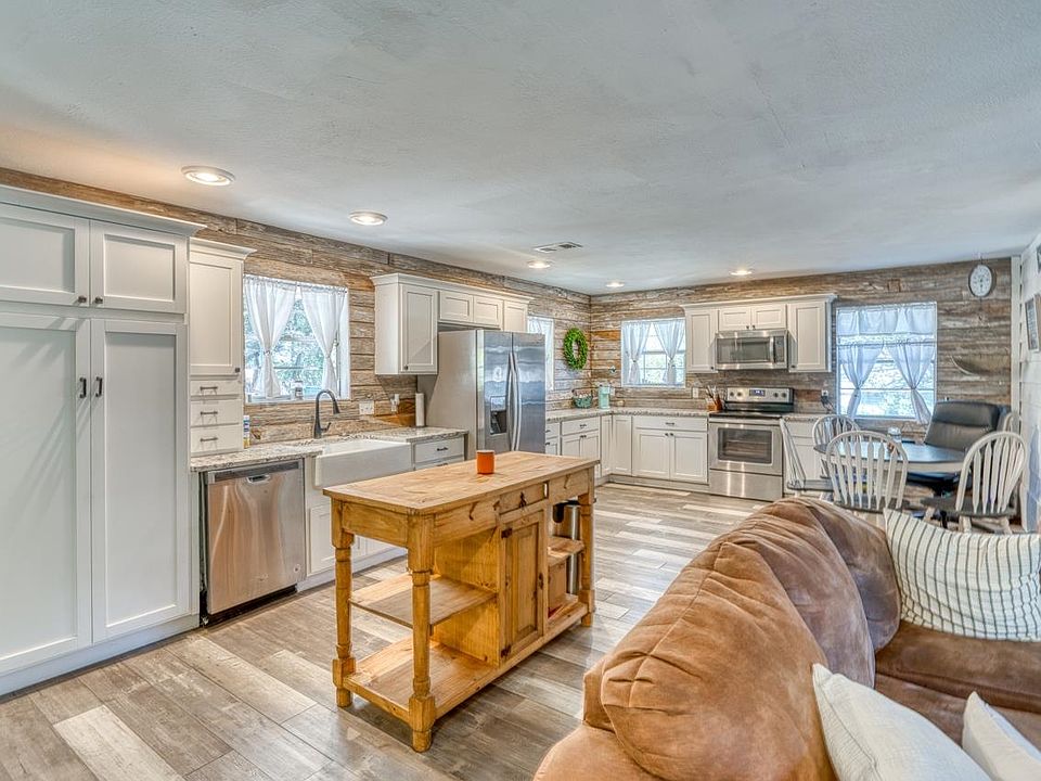 1st image of 1117 County Road 132B