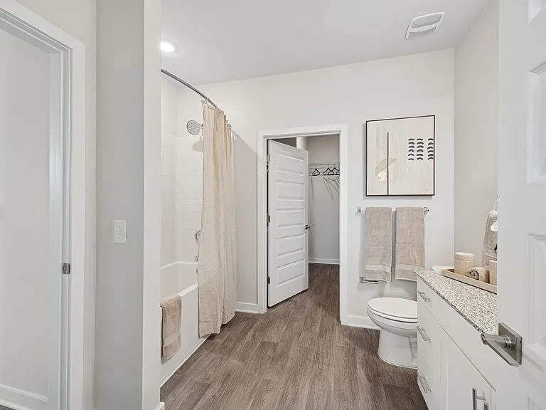 Ascend Cottages At Highland Square — Photo 11