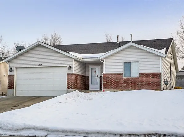 1971 W 4600 S, Roy, UT 84067