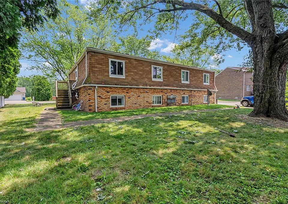 6669 Amsel Ave NE #1