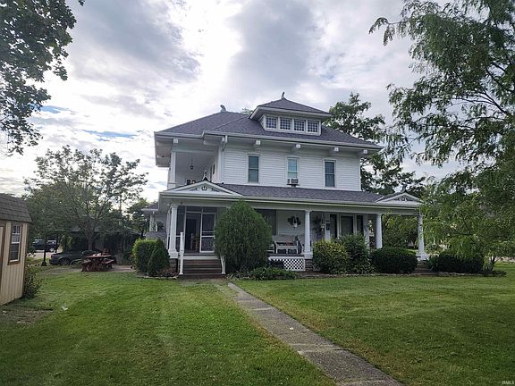 4th image of 258 N Sprunger St