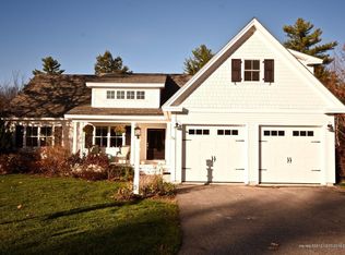 34 S Ridge Rd, Falmouth, ME 04105