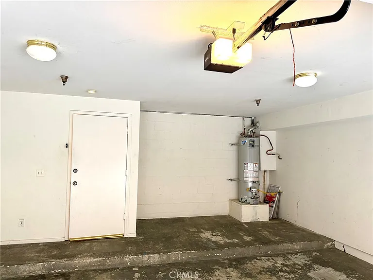 312 Genoa St #C — Photo 20