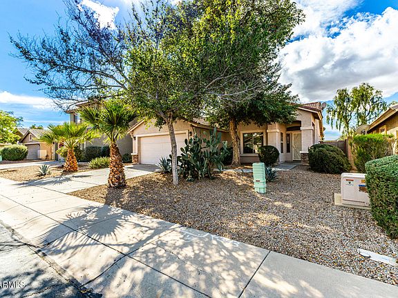 2nd image of 43343 W CHISHOLM Drive