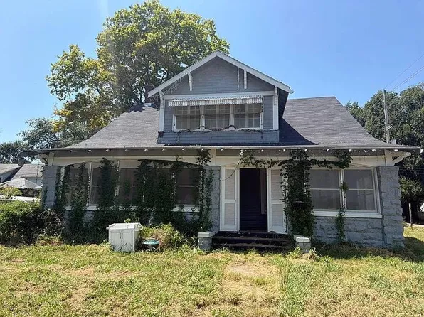 612 N Grand Ave, Okmulgee, OK 74447