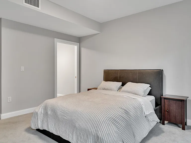 771 Harrison Ave #305 — Photo 23