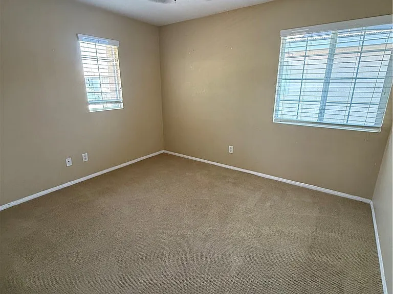 33707 Mistflower Ct — Photo 8