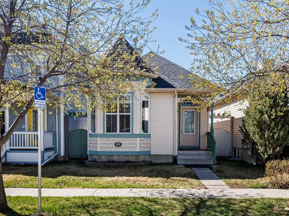 252 N Prestwick Hts SE, Calgary, AB T2Z 4K3