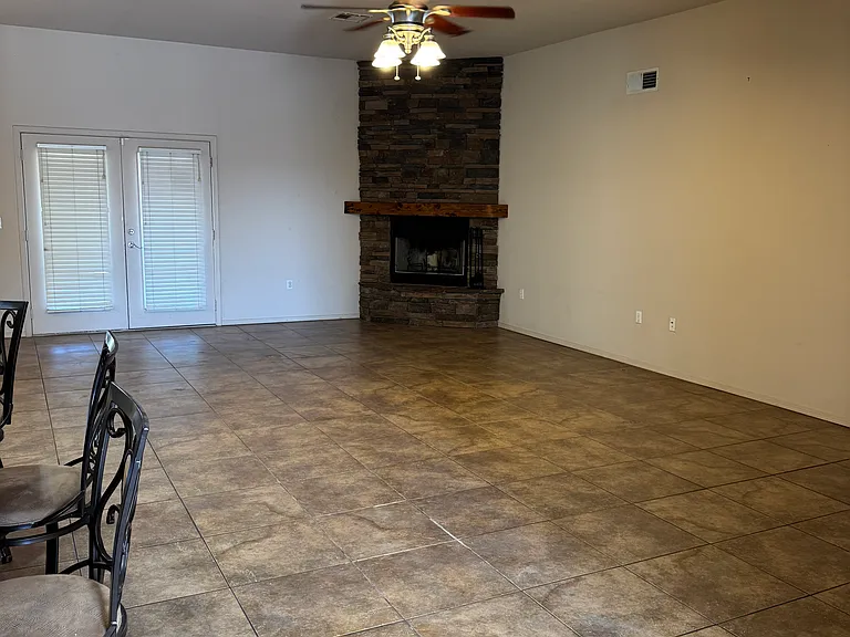 5152 Comanche Trl — Photo 15