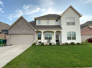 403 Durel Dr, Youngsville, LA 70592