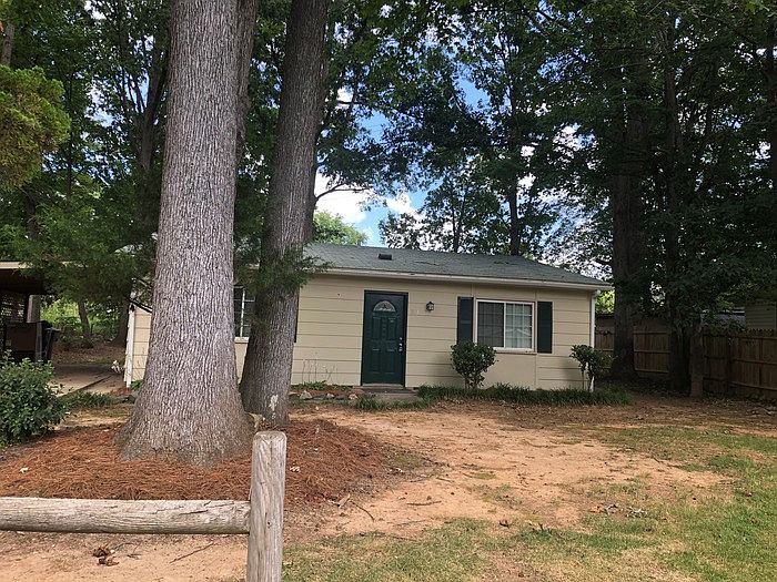 1st image of 304 Spicewood Dr