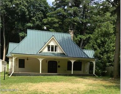 56 Cliffwood St, Lenox, MA, 01240