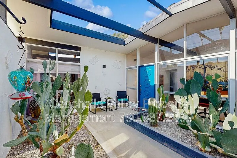 3 bed, 2.0 bath, 1736 sqft, $2,995 — Photo 4
