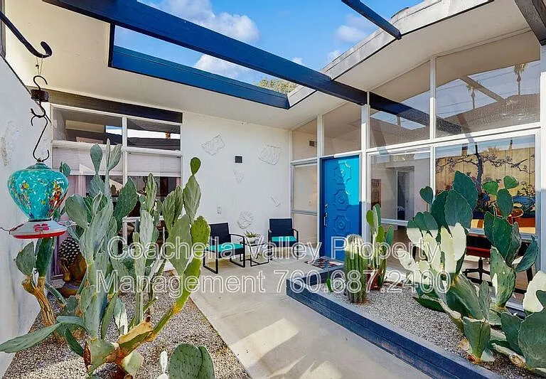 43709 Louisiana St — Photo 4