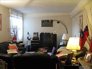 3rd image of 3815 149th St APT 3K