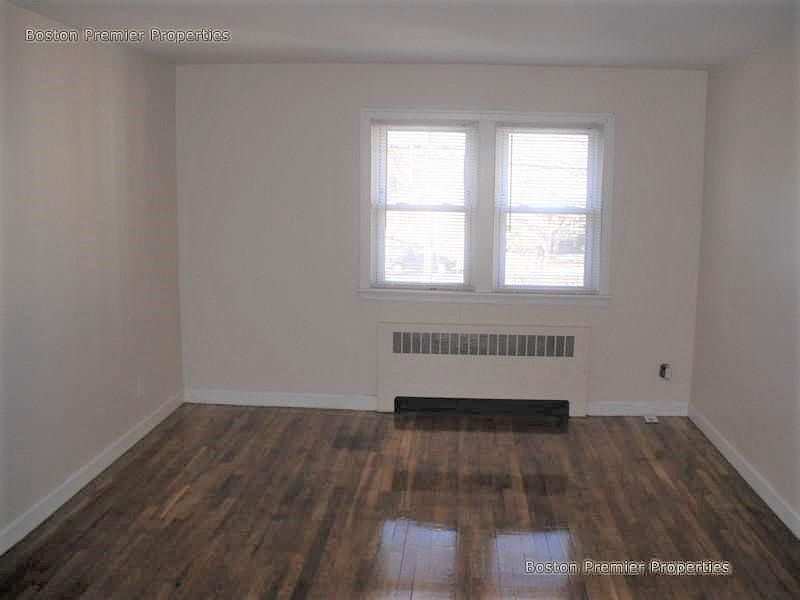 1st image of 12 Linden St APT 6