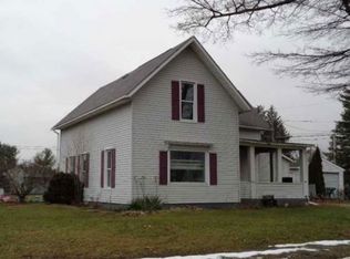 404 Kentucky St, Walkerton, IN 46574