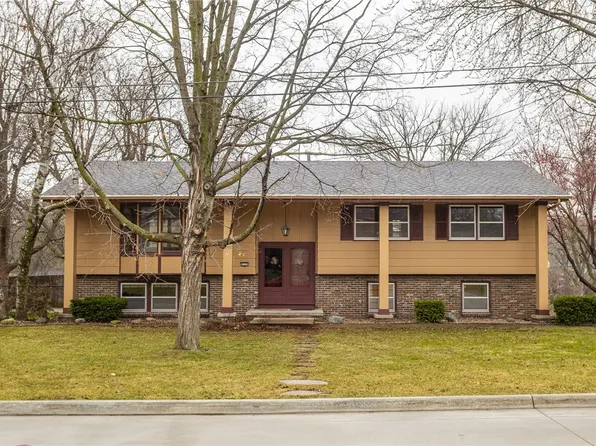 6526 Allison Ave, Windsor Heights, IA 50324