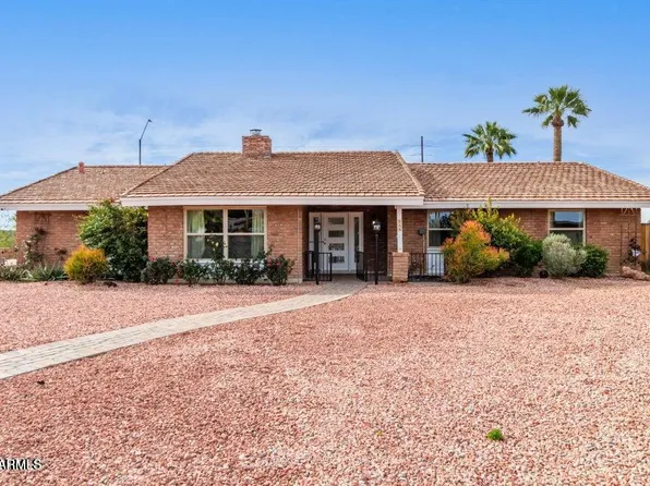 956 CASTILLO Drive E, Litchfield Park, AZ 85340