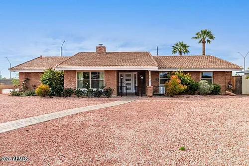 956 Castillo Dr E Photo 1
