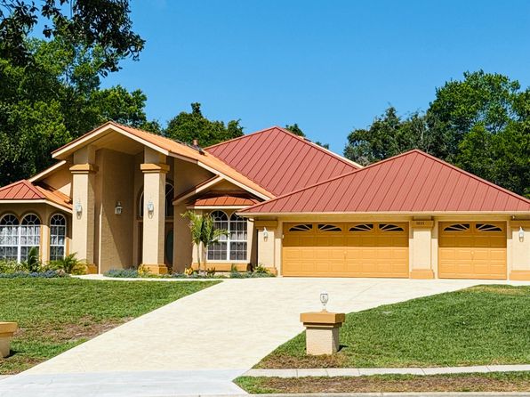 5035 Willow Oak Ln