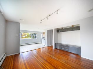 126 Tanglewylde Rd FLOOR 2, Lake Peekskill, NY 10537