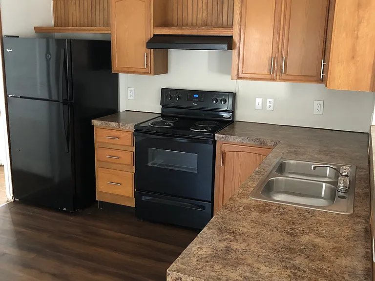 296 Tobacco Rd #39 — Photo 3
