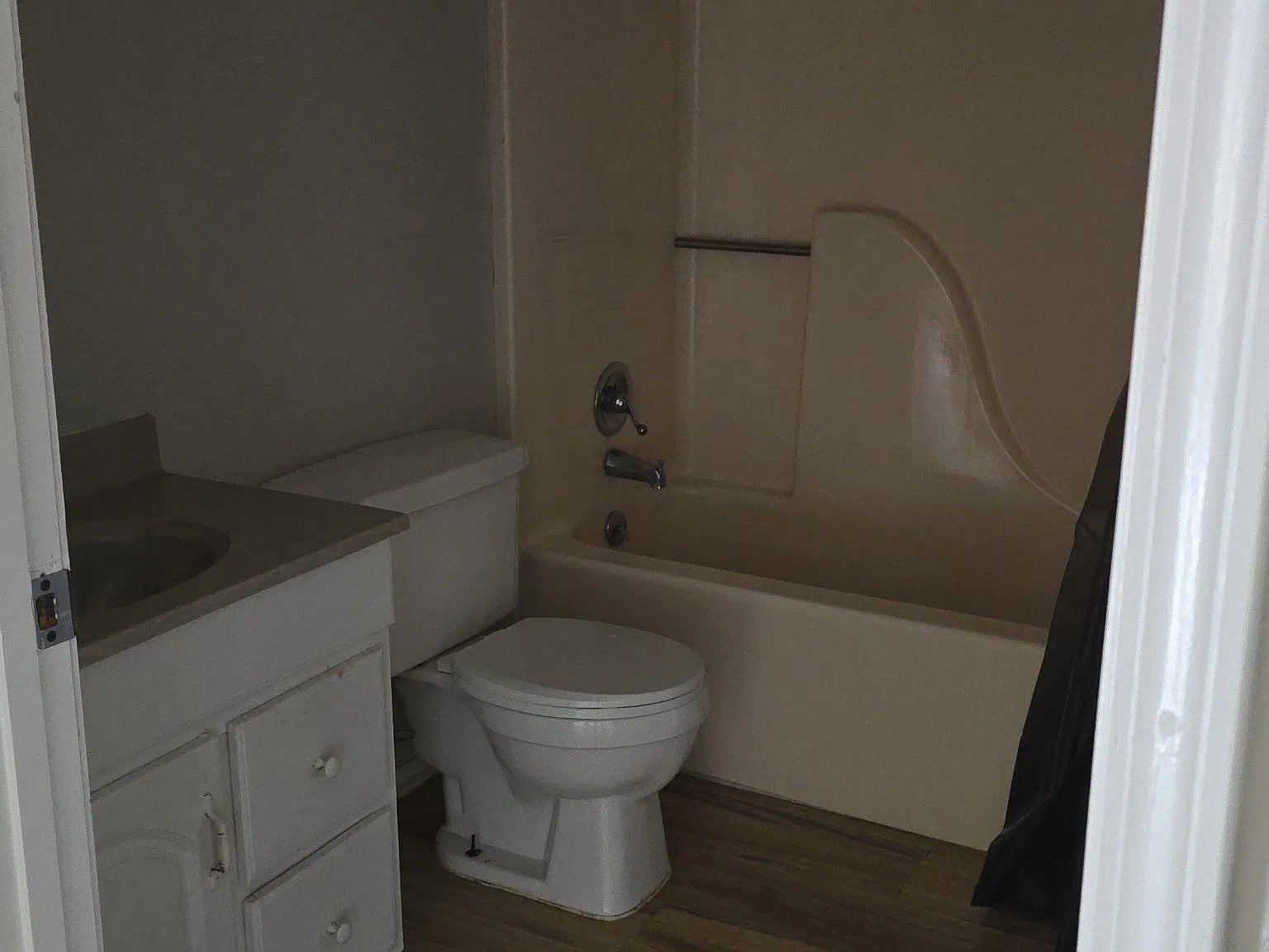 485 S Jefferson St — Photo 3