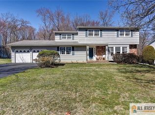 23 Floyd Wyckoff Rd, Morganville, NJ 07751
