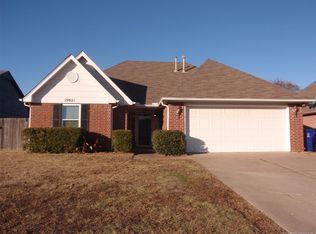 19921 E 37th Pl S, Broken Arrow, OK 74014