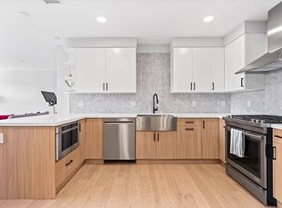 457 W Broadway #301, Boston, MA 02127