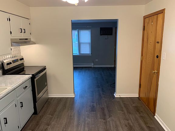 3rd image of 4435 Eberly Ave #1B