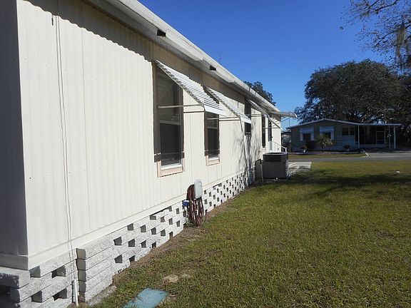 4th image of 434 Tulip Dr