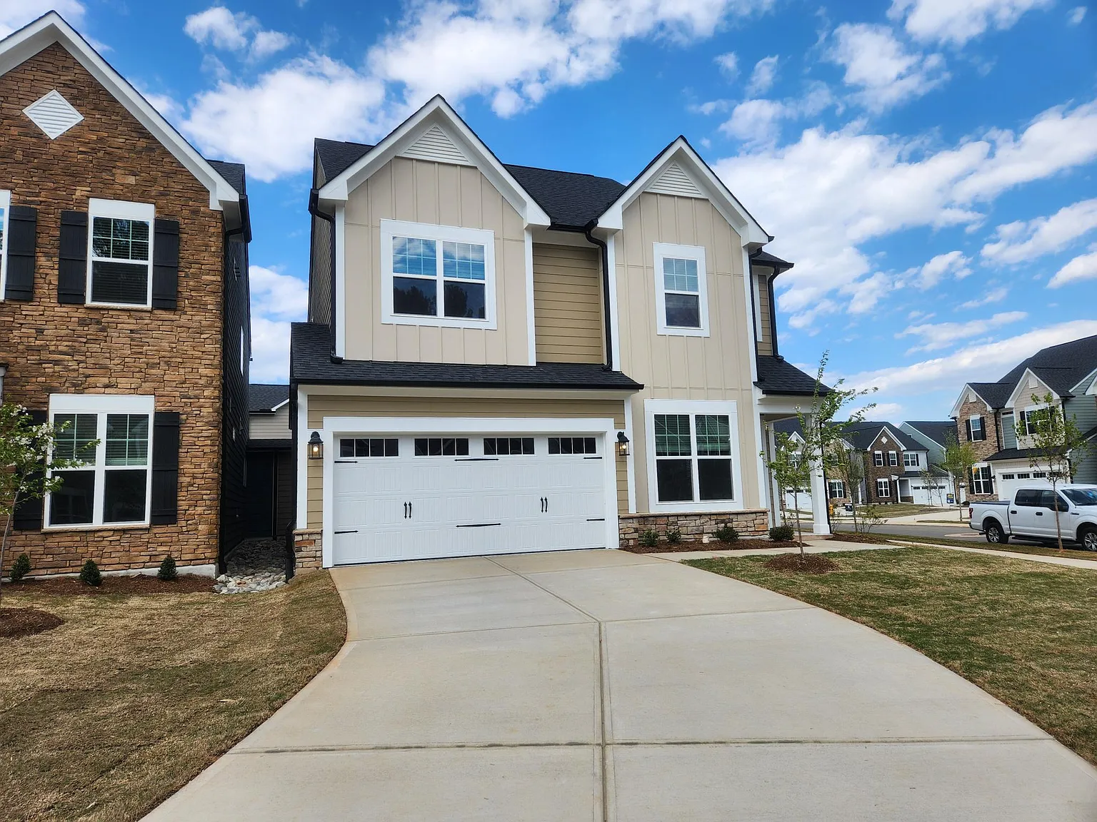 4 bed, 2569 sqft, $3,600 — Photo 1